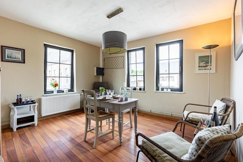 Apartmán Le Petit Chapitre : Maison De Charme Fosses-La-Ville Exteriér fotografie
